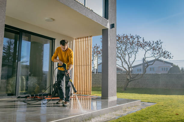 Best Gutter Cleaning  in Claude, TX